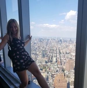 Meet your Posher, Alexandra